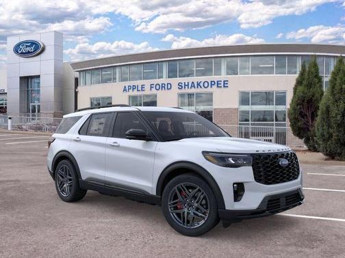 White Metallic 2026 Ford Explorer ST-Line