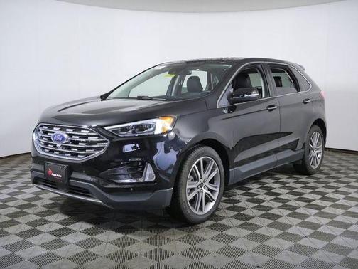 Black Metallic 2024 Ford Edge Titanium