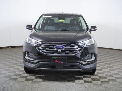 Black Metallic 2024 Ford Edge Titanium