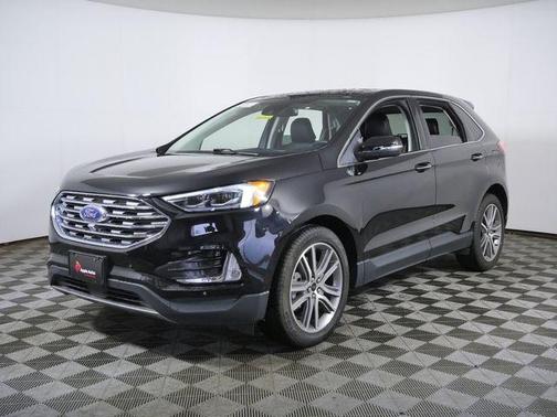 Black Metallic 2024 Ford Edge Titanium