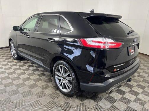 Black Metallic 2024 Ford Edge Titanium