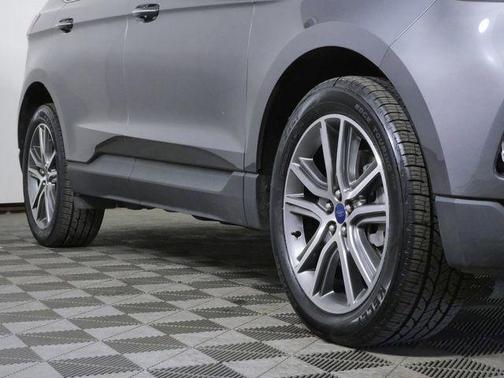 Gray Metallic 2024 Ford Edge Titanium