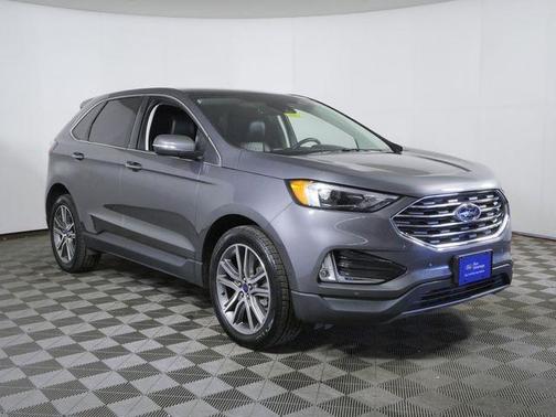 Gray Metallic 2024 Ford Edge Titanium