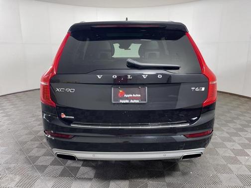 2020 Volvo XC90 T6 Momentum 6 Passenger