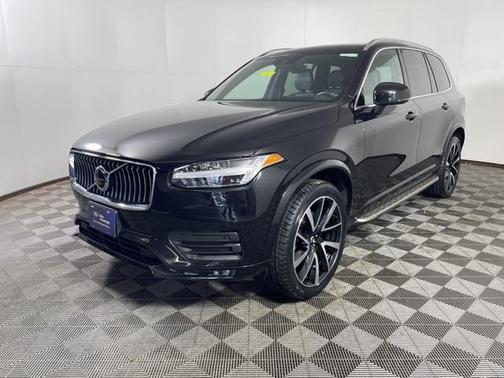 2020 Volvo XC90 T6 Momentum 6 Passenger