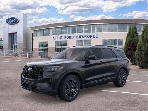 Black Metallic 2026 Ford Explorer ST-Line