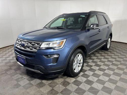 Blue Metallic 2018 Ford Explorer XLT