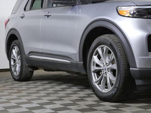 Silver Metallic 2024 Ford Explorer XLT