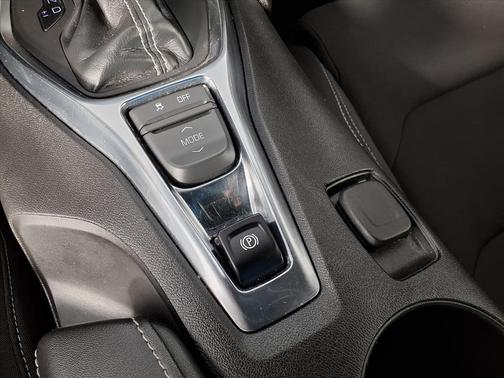 2023 Chevrolet Camaro RWD Coupe LT1