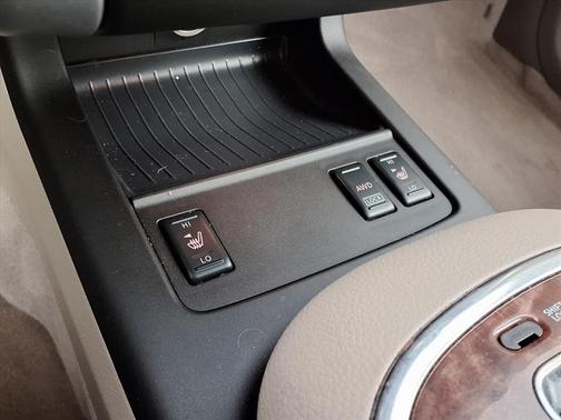 2009 Nissan Murano LE