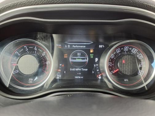 2017 Dodge Challenger SXT