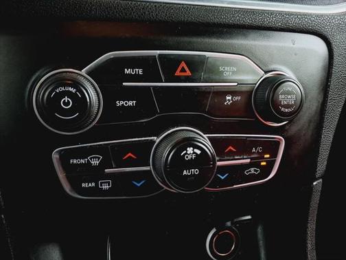 2017 Dodge Charger R/T