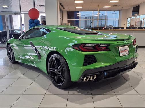 2026 Chevrolet Corvette Stingray w/2LT