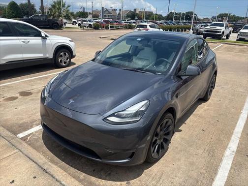 2023 Tesla Model Y Long Range Dual Motor All-Wheel Drive