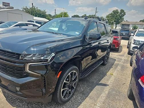 2023 Chevrolet Tahoe 4WD RST