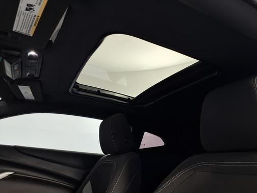 2020 Chevrolet Camaro RWD Coupe LT1