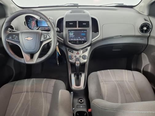 2016 Chevrolet Sonic LT
