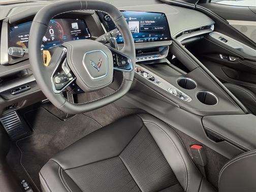 2026 Chevrolet Corvette Stingray w/2LT