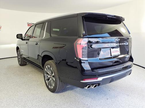 2026 Chevrolet Suburban High Country, 4WD