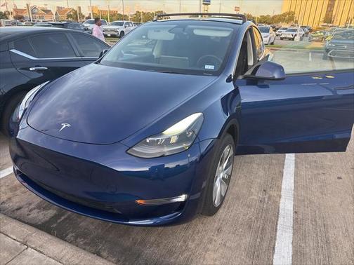 2023 Tesla Model Y Long Range Dual Motor All-Wheel Drive