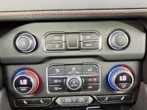 2023 Chevrolet Tahoe 4WD RST