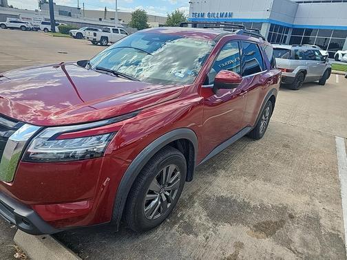 2022 Nissan Pathfinder SV 2WD