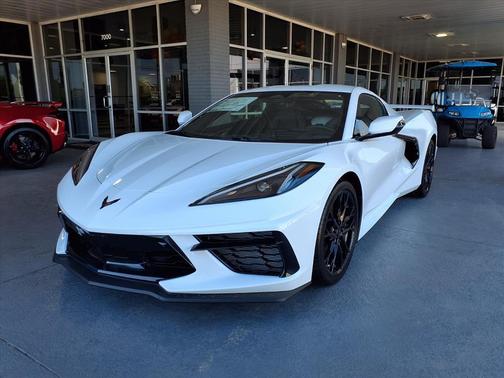 2026 Chevrolet Corvette Stingray w/2LT