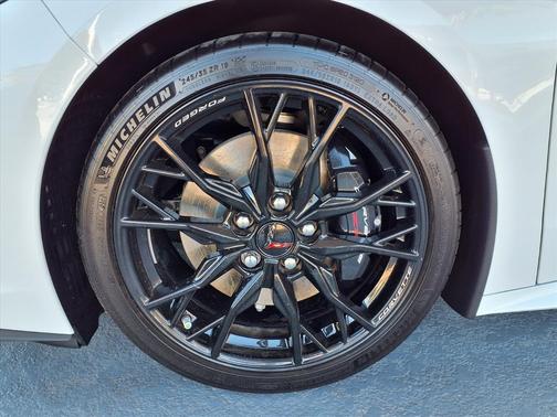 2026 Chevrolet Corvette Stingray w/2LT