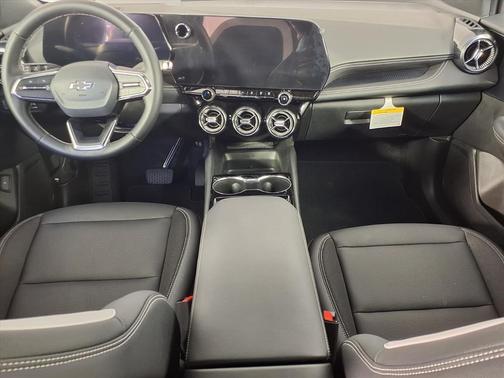 2025 Chevrolet Blazer EV AWD LT