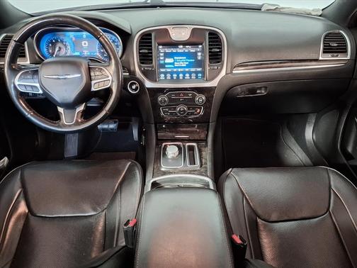 2019 Chrysler 300 Limited