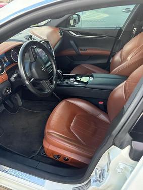 2017 Maserati Ghibli S