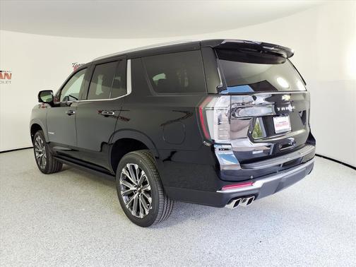 2025 Chevrolet Tahoe 4WD High Country
