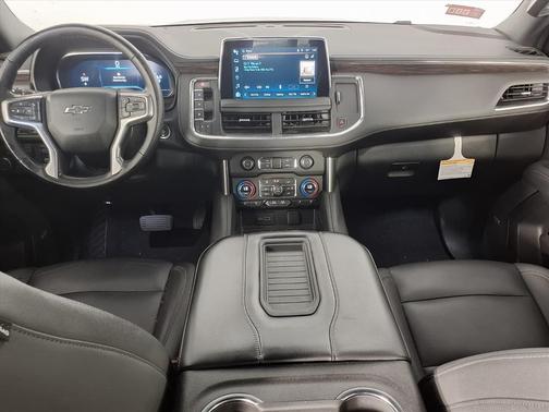 2024 Chevrolet Suburban 4WD Z71