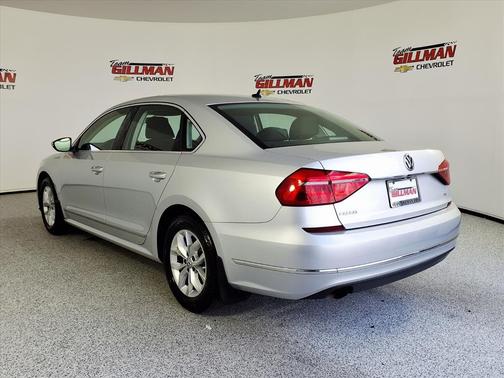 2016 Volkswagen Passat 1.8T S