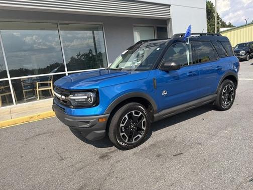 VELOCITY BLUE 2022 Ford Bronco Sport OUTER BANKS