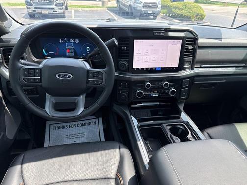 2025 Ford F-350 Lariat Super Duty