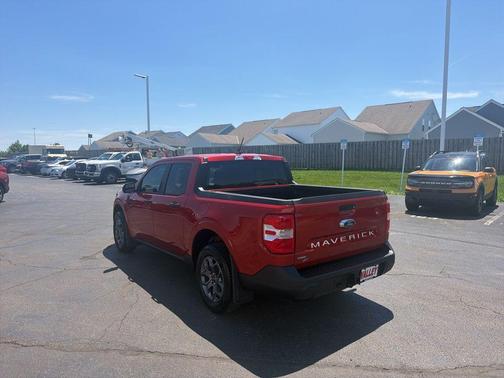 Chili Pepper Red 2023 Ford Maverick XLT