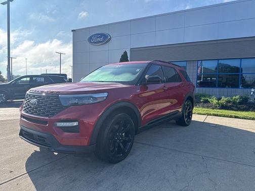2022 Ford Explorer ST-Line