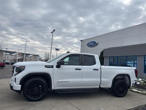 2023 GMC Sierra 1500 Pro