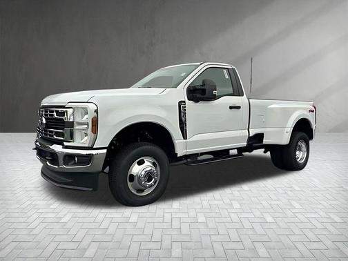 2026 Ford F-350 XLT