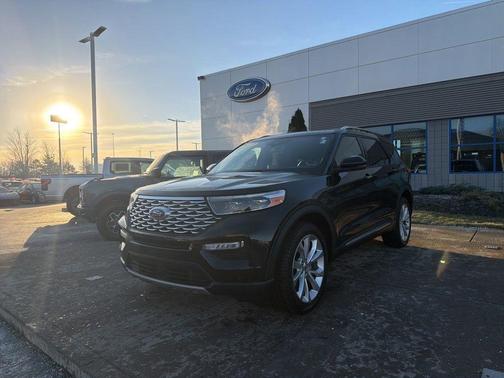 2023 Ford Explorer Platinum