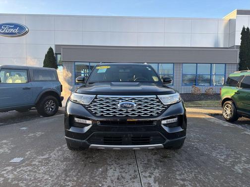 2023 Ford Explorer Platinum