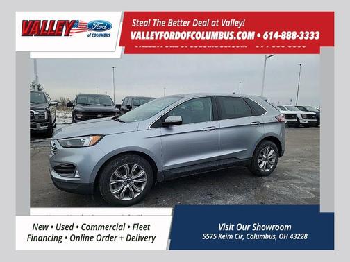 2022 Ford Edge Titanium