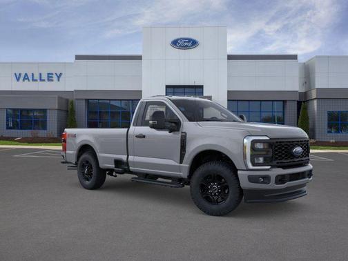 2025 Ford F-350 XL