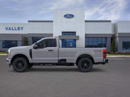 2025 Ford F-350 XL