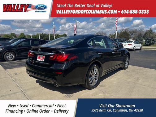 2016 INFINITI Q70 3.7X