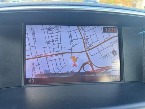 2016 INFINITI Q70 3.7X