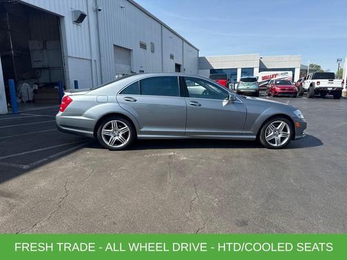 2013 Mercedes-Benz S-Class S 550 4MATIC