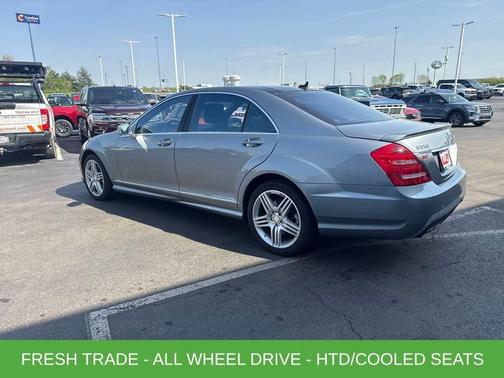 2013 Mercedes-Benz S-Class S 550 4MATIC