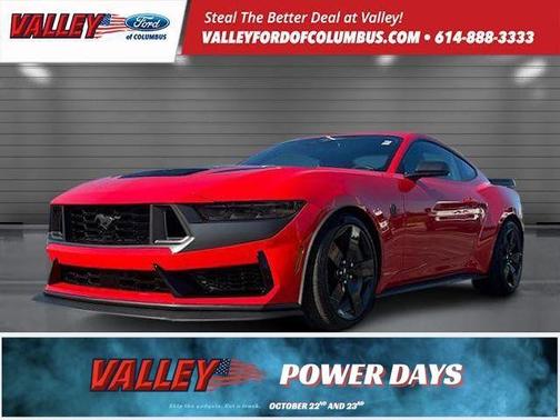 2025 Ford Mustang Dark Horse